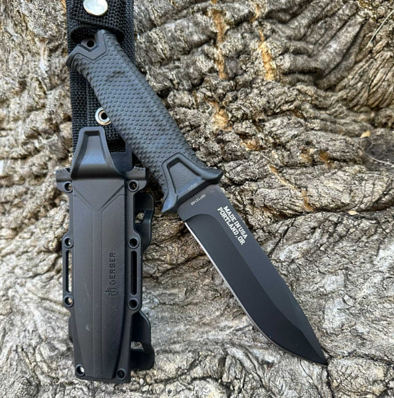 Gerber StrongArm Taktički Nož Crni - Masivna Konstrukcija